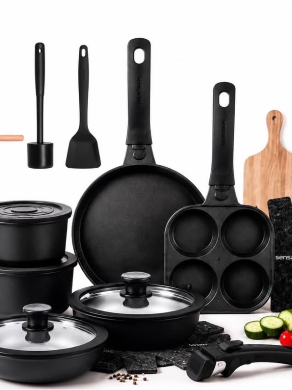 Nonstick Black Cookware Set with Lids and Kitchen Tools 19 pcs